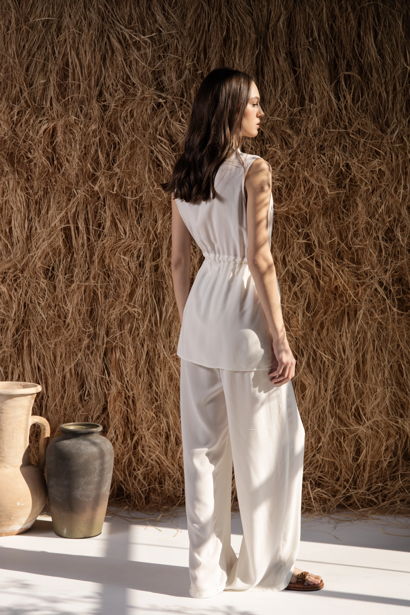 https://api.maximon.croonus.com/croonus-uploads/products_gallery/file/5506/2485/bluza-15070-ekru-1747127554.webp
