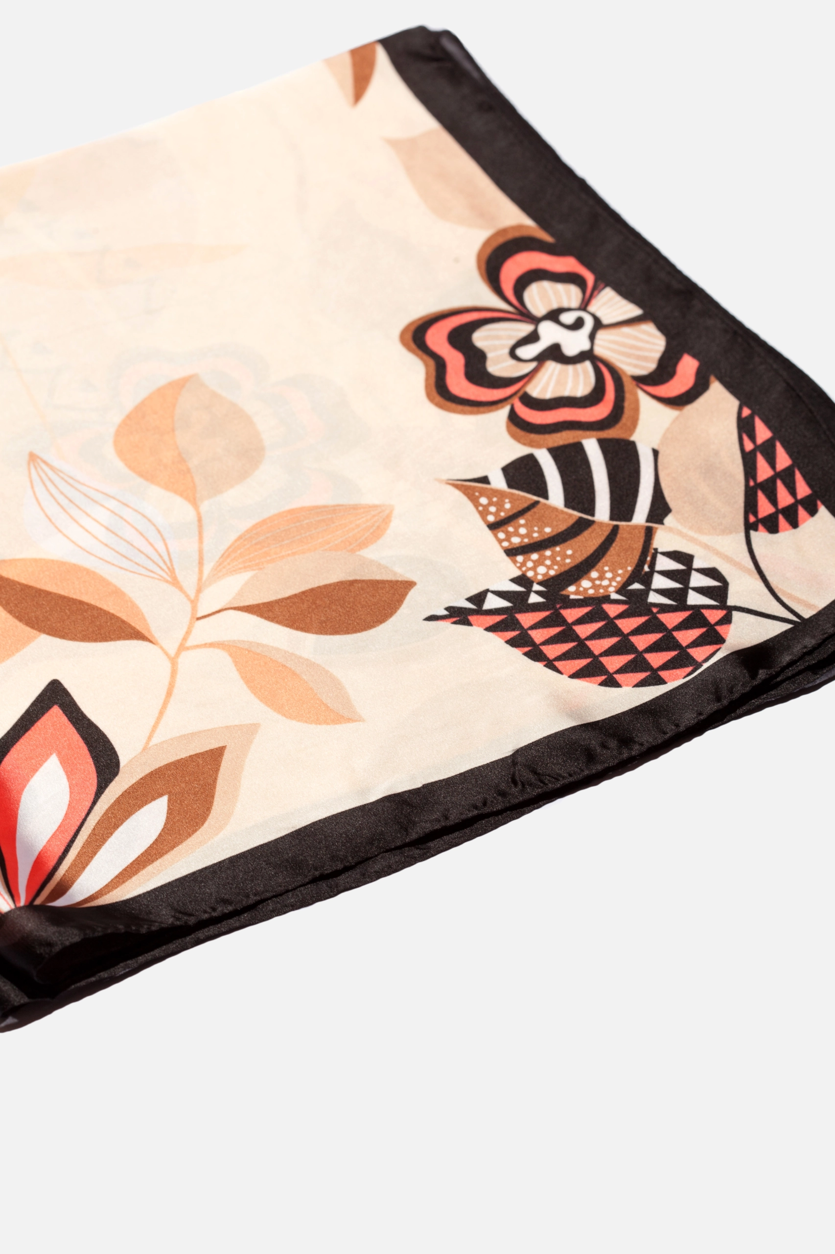 https://api.maximon.croonus.com/croonus-uploads/products_gallery/file/7349/421/marama-23002-krem-1742667889.webp